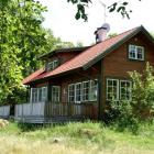 Casa Di Vacanza Sodermanlands Lan: Ferienhaus Kvicksund 