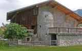 Appartamento Di Vacanza Vaud: La Maison Des Comtes Ch1666.100.1 
