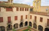 Casa Di Vacanza Peralada: Casa Convent (Es-17491-01) 