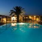 Appartamento Di Vacanza Puglia: Masseria Canestrello - Bronte 