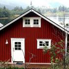Casa Di Vacanza Nordingrå: Ferienhaus Sjöbod Högakusten 