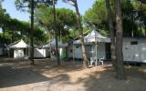 Casa Di Vacanza Italia: Camping Village Cavallino (It-30013-02) 