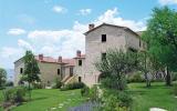 Appartamento Di Vacanza Radicofani: Borgo Del Grillo (Rdo102) 