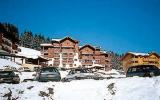 Apartment La Clusaz Swimming Pool: Fr7426.600.15 