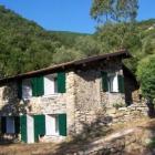 Casa Di Vacanza Liguria: Casa Di Vacanze Casa Castagno 