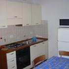 Apartment Liguria Pets Allowed: Appartamento Enrica 2 