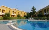 Apartment Bibione Swimming Pool: It4085.400.1 