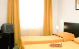 Apartment Montpellier Languedoc Roussillon: Fr6760.180.4 
