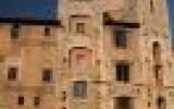 Apartment Italia: Panoramico Appartamento In Palazzo Medioevale Del 1200 Con ...