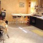 Apartment Quartu Sant'elena: Porzione Di Villa Con Giardino E Piscina, Per ...