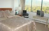 Apartment North Vancouver: Appartamento Per 5 Persone, 2 Camere Da Letto 