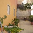 Apartment San Pantaleo Sardegna: Appartamento Luminoso A Pochi Metri Dal ...