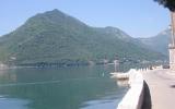 Apartment Perast: Perast, Appartamento A Soli 10 M Dalla Baia Di Kotor 