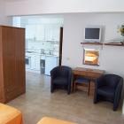 Apartment Eira Da Palma: Prezzi Strappi Per Il 2011! Alta Monolocale Di ...