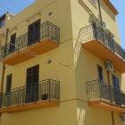 Apartment Castellammare Del Golfo: Casa Vacanze Raffaello Nel Cuore Di ...