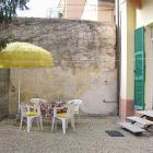 Apartment Italia: Appartamento Con Giardino, A 150 Mt Dalla Spiaggia E Dal ...