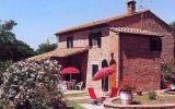 Apartment Toscana: Dettagli Appartamento Trilocale Per 6 Persone, 2 Camere Da ...