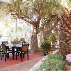 Apartment Sicilia: Appartamento In Villa Nel Centro Di Taormina, Agevole Il ...