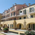 Apartment Italia: Appartamento Nuovo Con Piscina A 50 M Dal Mare 4/5 Posti Letto 