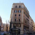 Apartment Lazio Radio: Bilocale In Palazzo Signorile In Zona Veneto, Entro Le ...