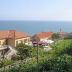 Apartment Cipressa: Dettagli Monolocale Orione Vista Mare Per 4 Persone, ...