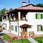 Apartment Cutigliano: Tranquilla Villa Colonica Immersa Nel Verde 