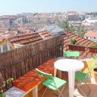 Apartment Olisipo: Duplex Con Un'alta Vista Sul Quartiere Storico Mouraria Di ...