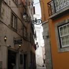 Apartment Lissabon: Appartamento Rinnovato Nel Quartier D'alfama, Dove È ...