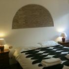 Apartment Gianicolo: Appartamento Elegante In Trastevere Completamente ...